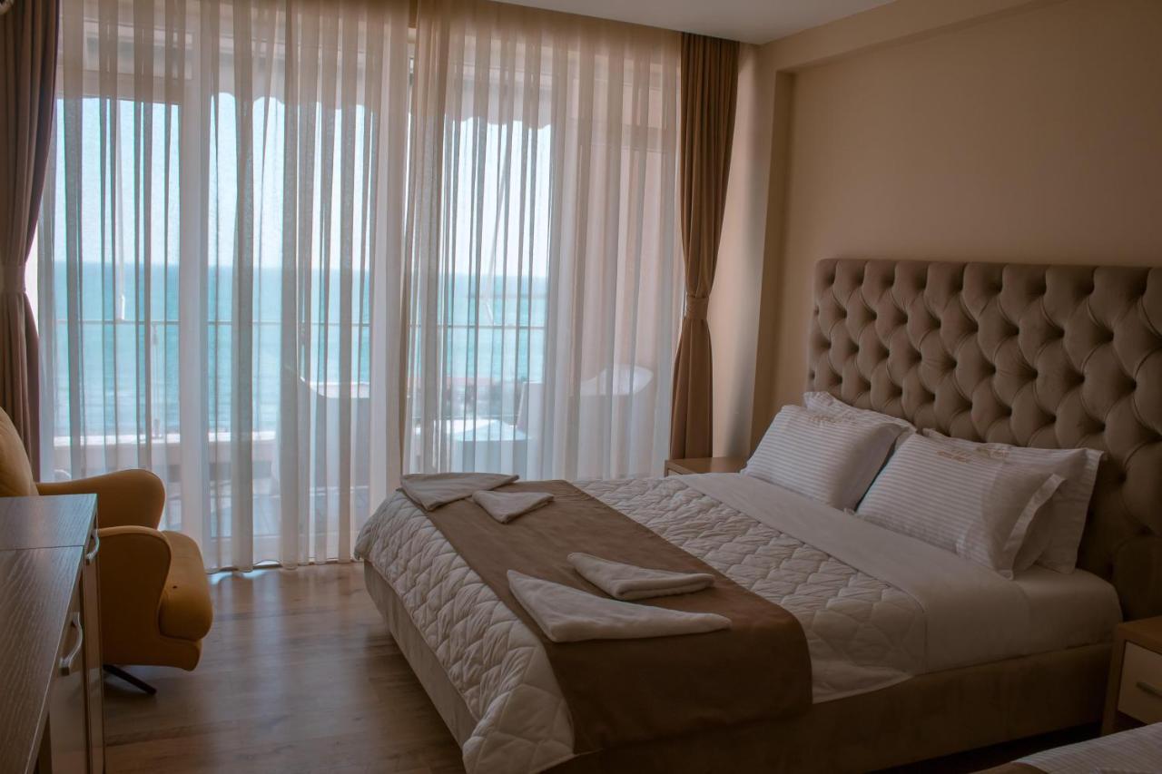 Hotel Frojd - Beach Front Resort Shengjin Exterior photo