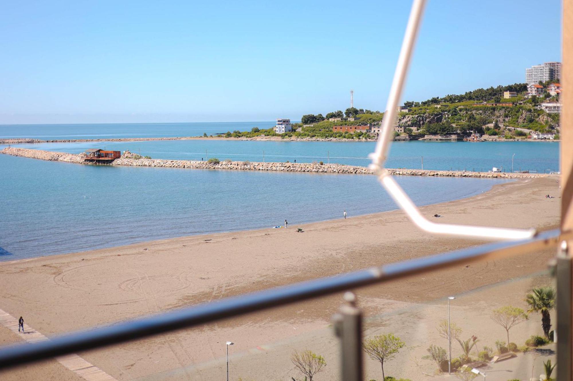 Hotel Frojd - Beach Front Resort Shengjin Exterior photo