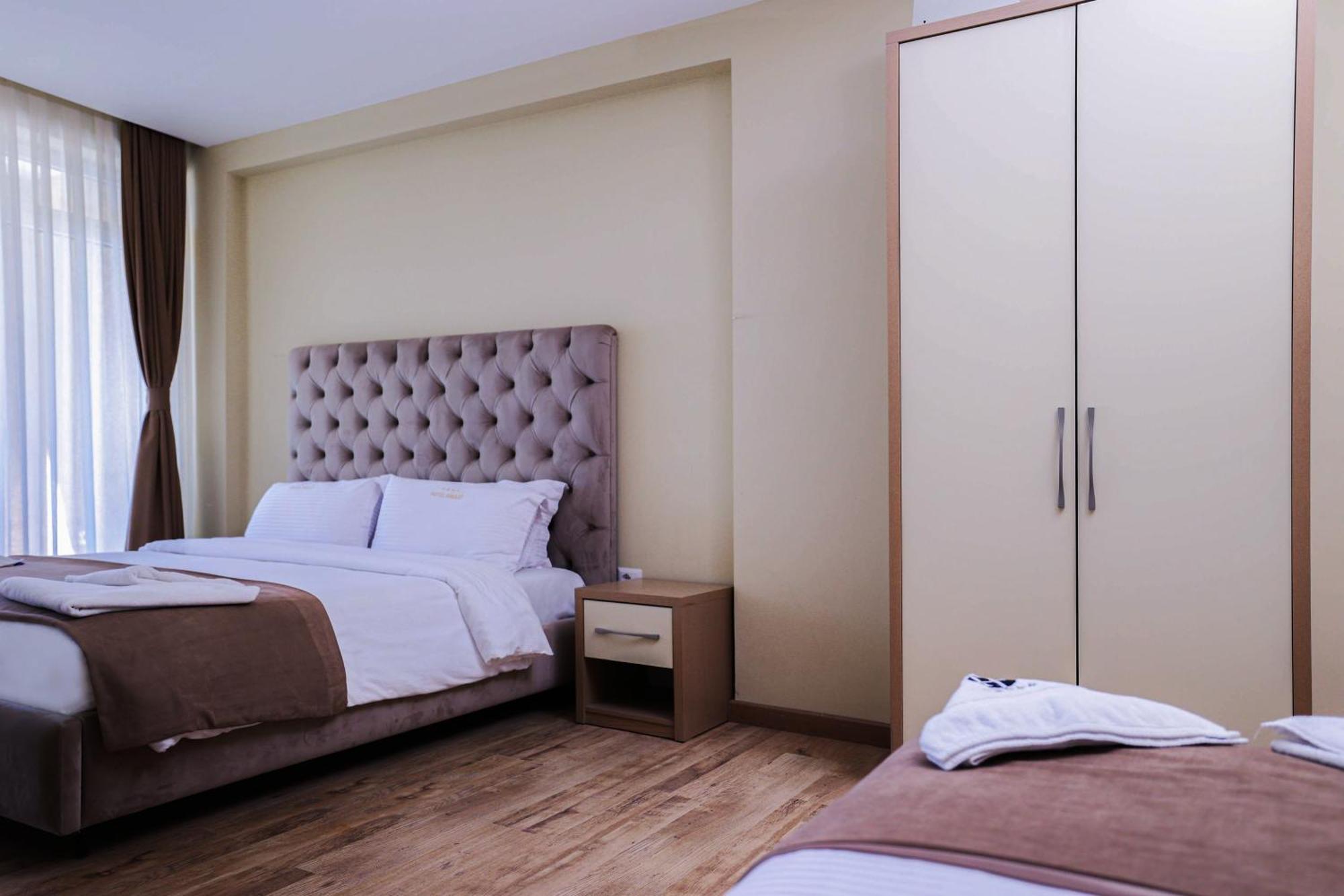 Hotel Frojd - Beach Front Resort Shengjin Exterior photo
